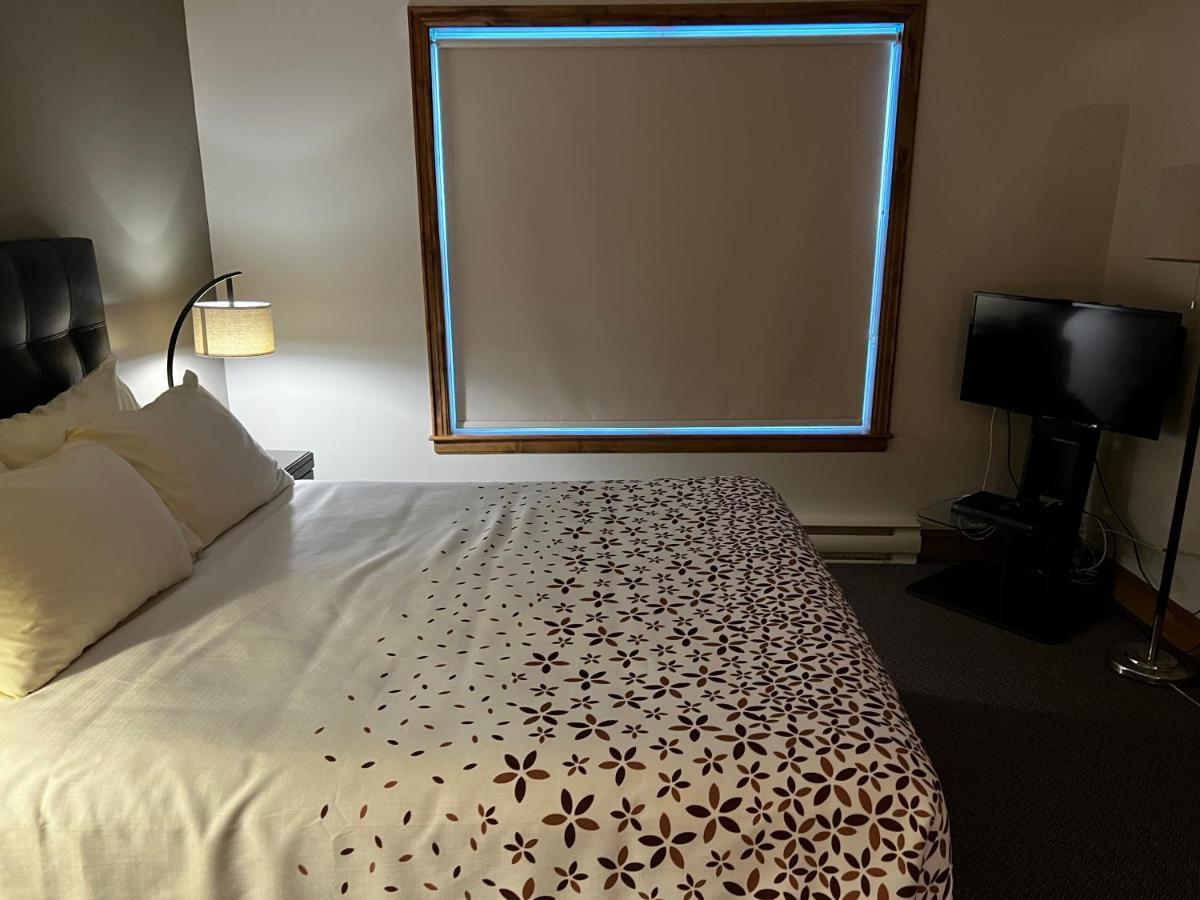 Marble Villa Steady Brook Luaran gambar